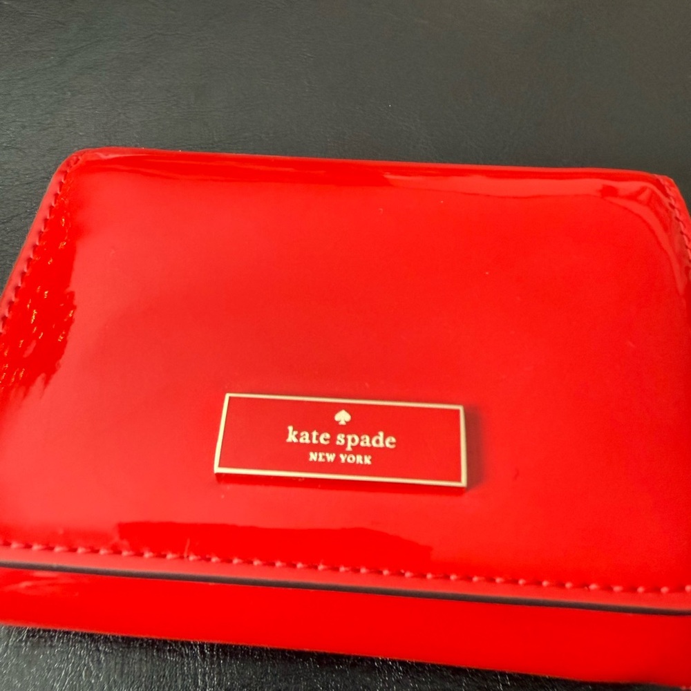 Kate Spade Bridget Patent Small L-zip Wallet